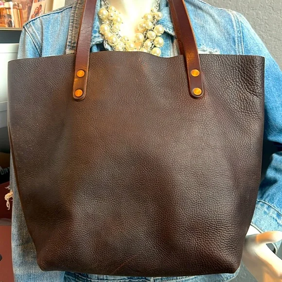 KMM&Co large brown Kodiak leather tote - Picture 1 of 17